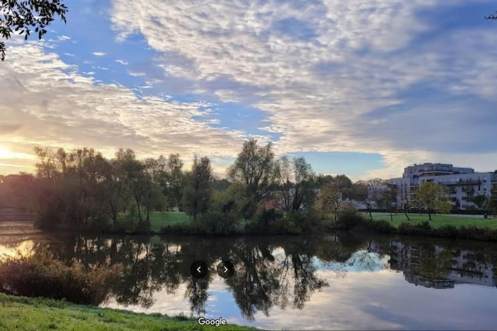 Sejour En Famille Ou Amis A Disneyland & Paris Lognes Exterior foto